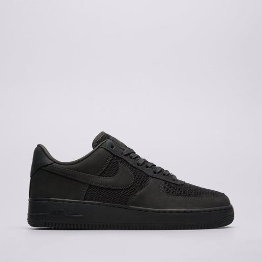 NIKE AIR FORCE 1 '07 LOW ALL BLACK