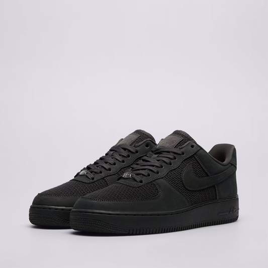 NIKE AIR FORCE 1 '07 LOW ALL BLACK