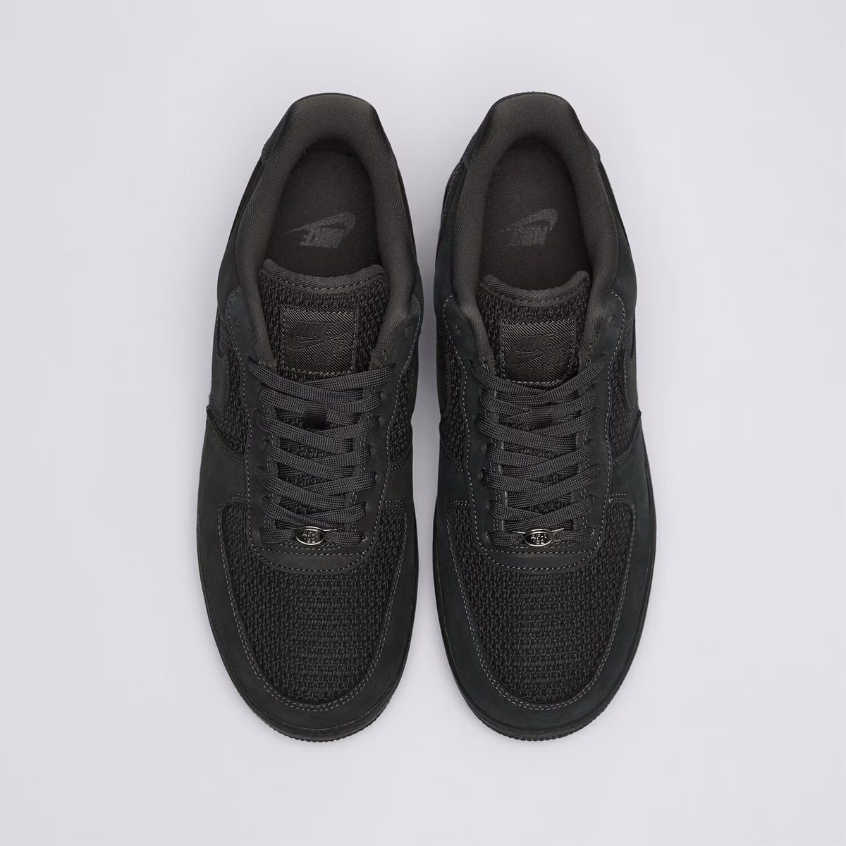NIKE AIR FORCE 1 '07 LOW ALL BLACK